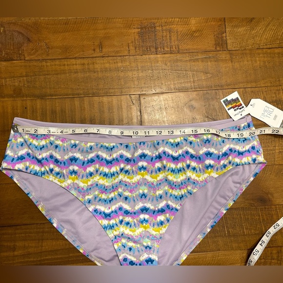 Time and Tru Wave Print Bikini Bottom - Picture 5 of 10
